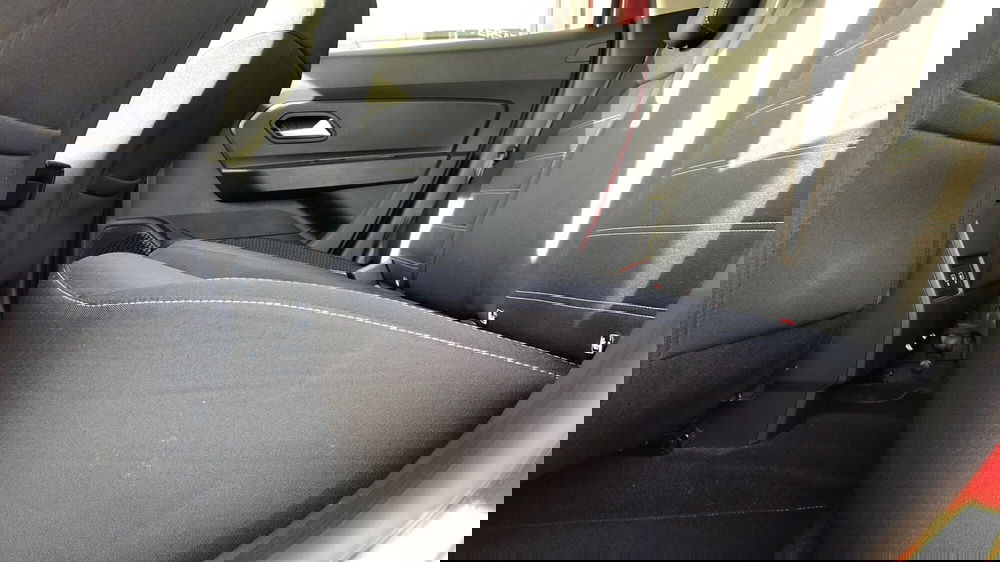 Dacia Duster usata a Parma (18)