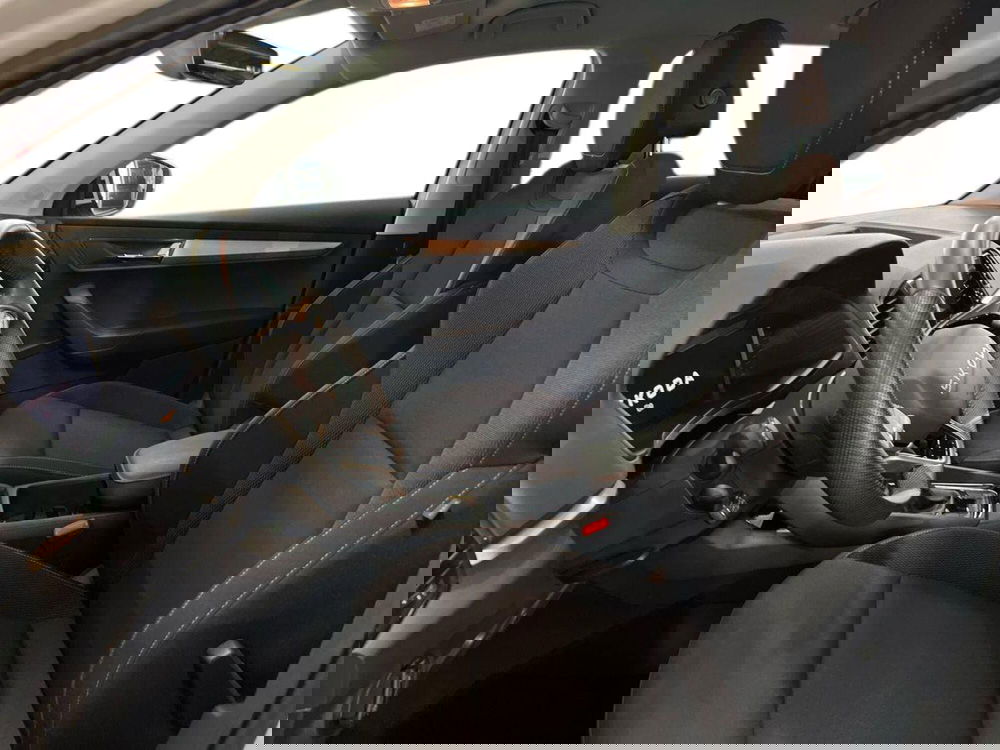 Skoda Karoq usata a Lecce (7)