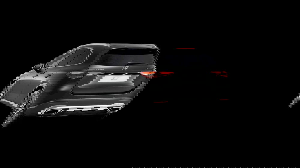 Mercedes-Benz GLC nuova a Milano (3)