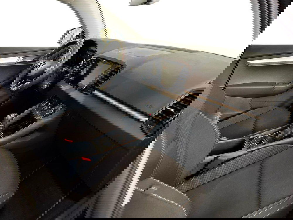 Skoda Karoq usata a Bari (9)