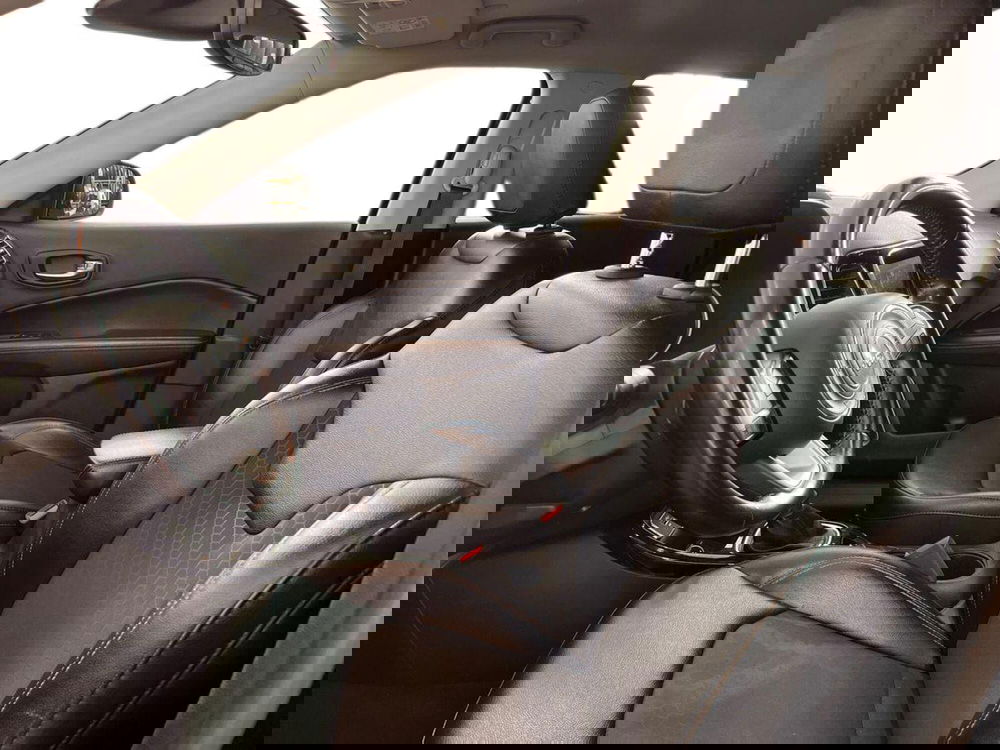 Jeep Compass usata a Bari (7)