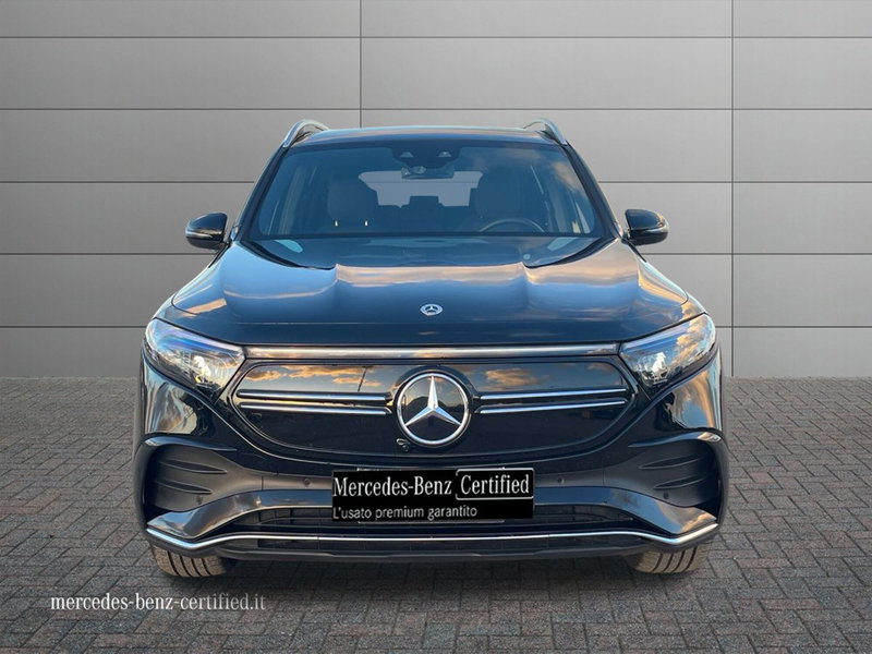 Mercedes-Benz EQB usata a Bari (3)