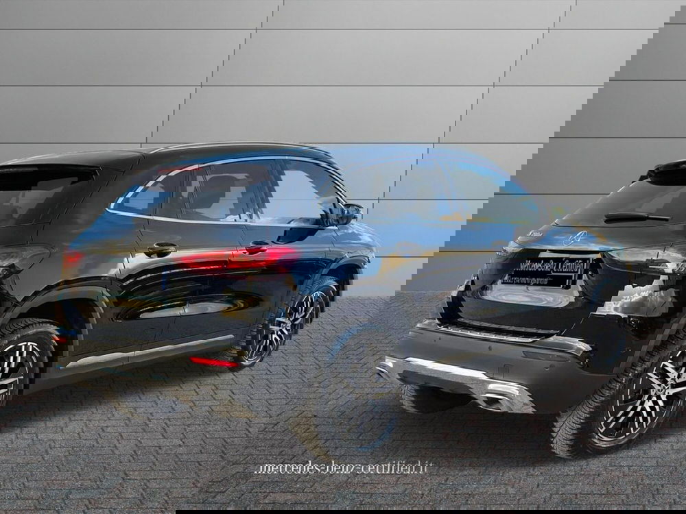 Mercedes-Benz GLA SUV usata a Bari (2)