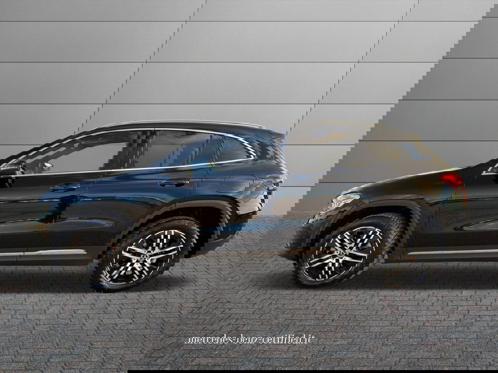 Mercedes-Benz GLA SUV usata a Bari (6)