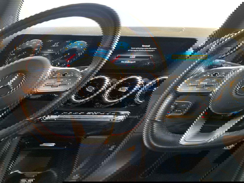 Mercedes-Benz GLA SUV usata a Milano (10)