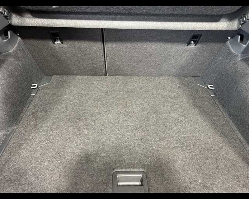 Volkswagen Taigo usata a Roma (10)