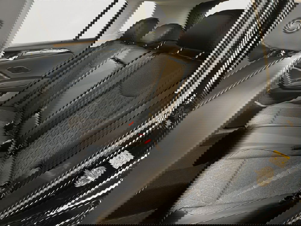 Volkswagen Tiguan nuova a Padova (8)