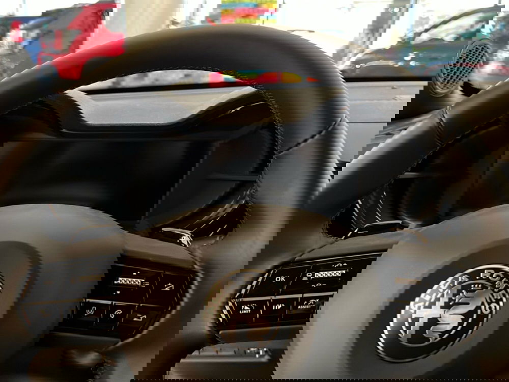 Alfa Romeo Junior nuova a Pisa (12)