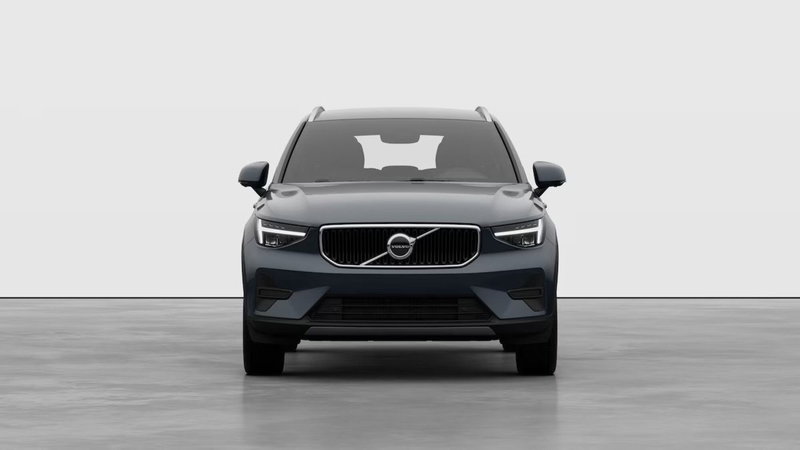Volvo XC40 nuova a Como (6)