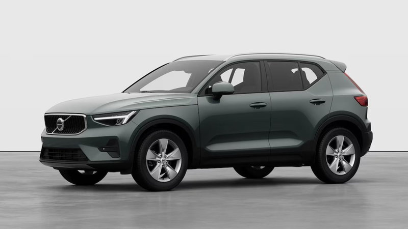 Volvo XC40 nuova a Como