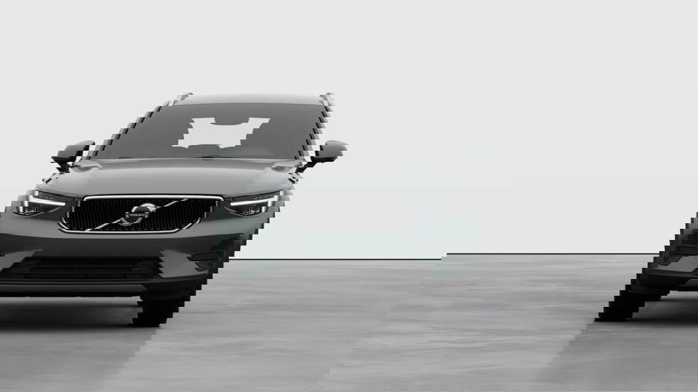 Volvo XC40 nuova a Como (2)