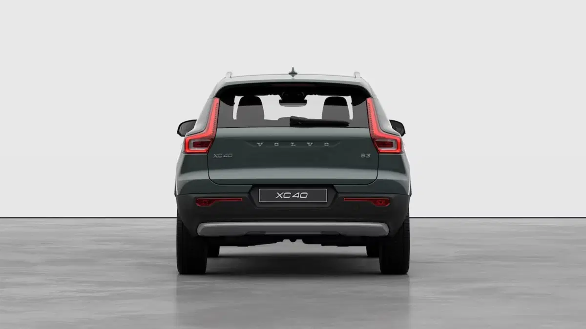 Volvo XC40 nuova a Como (6)