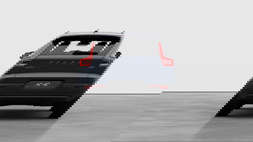 Volvo XC40 nuova a Como (6)