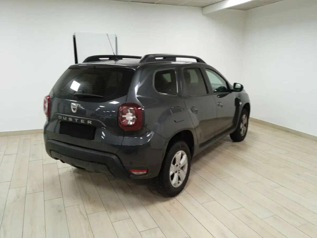 Dacia Duster usata a Torino (4)