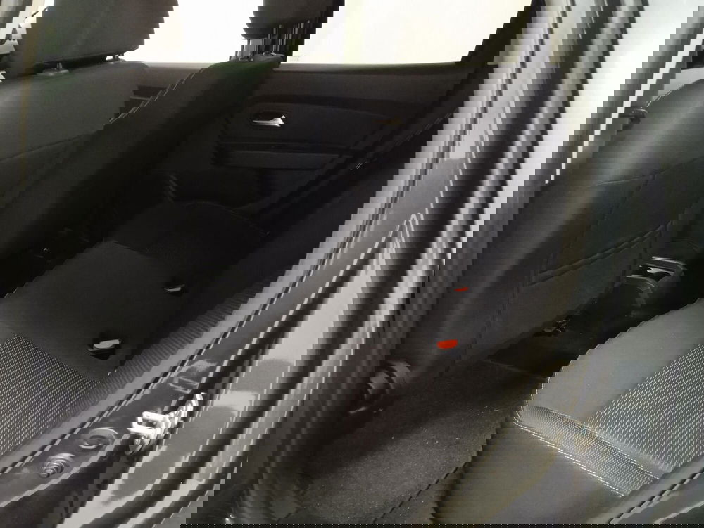 Dacia Duster usata a Torino (7)