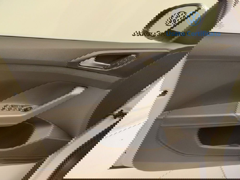 Volkswagen T-Cross usata a Avellino (15)