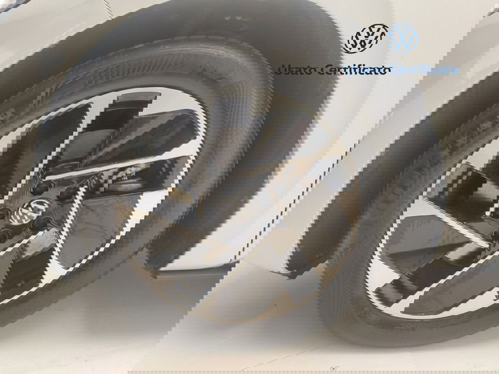 Volkswagen ID.3 usata a Avellino (12)
