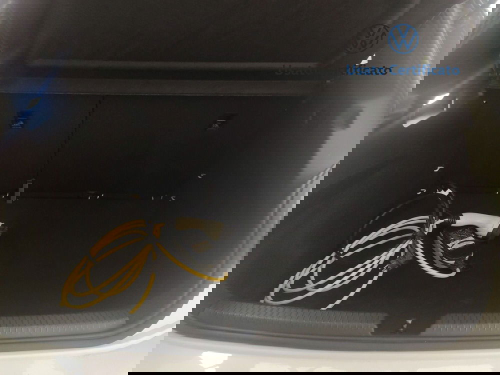 Volkswagen ID.3 usata a Avellino (15)