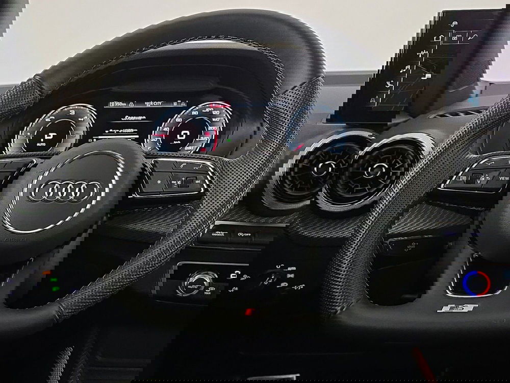 Audi Q2 usata a Alessandria (12)