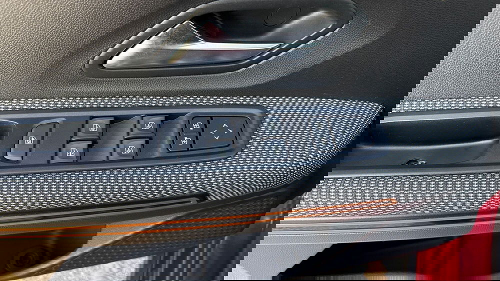 Dacia Sandero usata a Treviso (17)