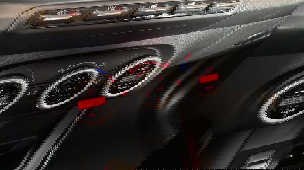 Alfa Romeo Giulietta usata a Treviso (16)