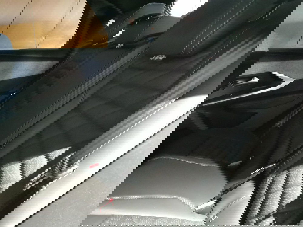 Peugeot 3008 nuova a Taranto (13)