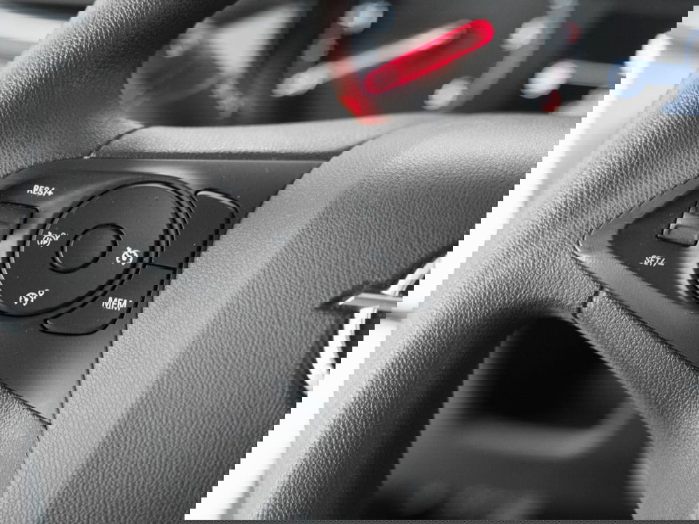 Opel Crossland X usata a Prato (7)