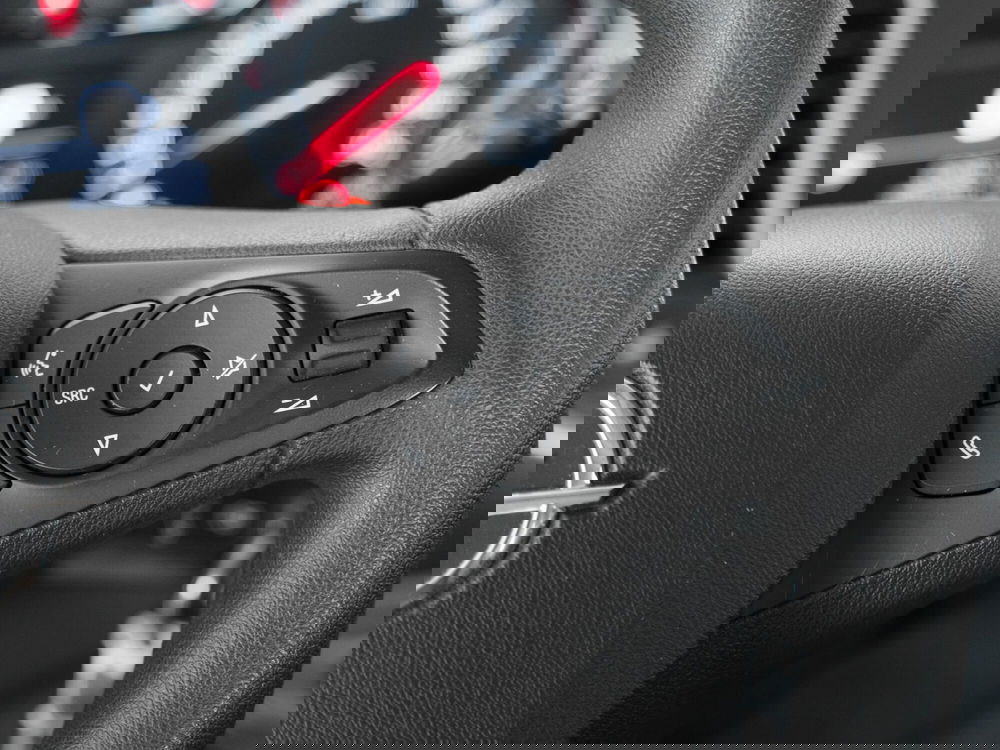 Opel Crossland X usata a Prato (8)