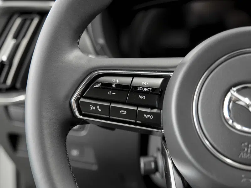 Mazda CX-60 nuova a Prato (7)