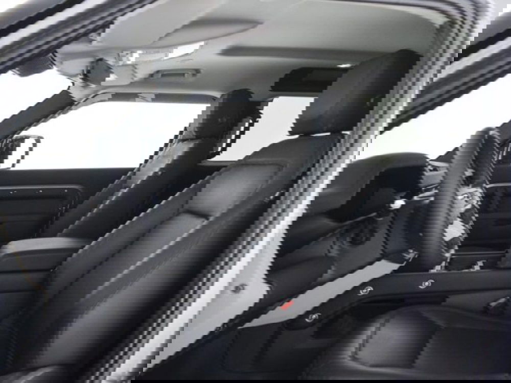 Land Rover Defender usata a Perugia (14)