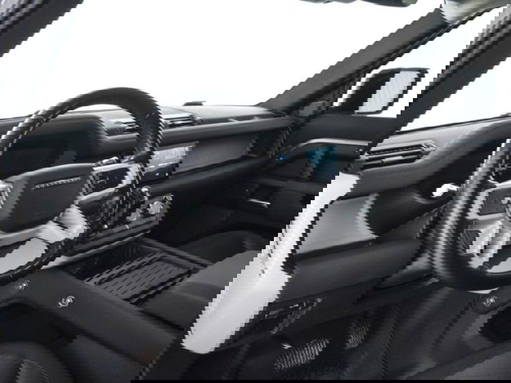 Land Rover Defender usata a Perugia (13)