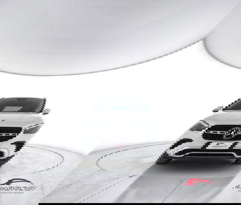 Mercedes-Benz GLA SUV usata a Perugia (5)