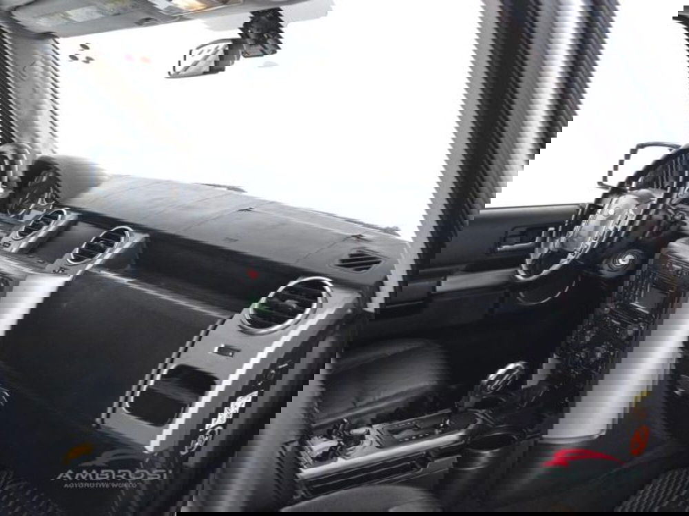 Land Rover Discovery usata a Perugia (14)