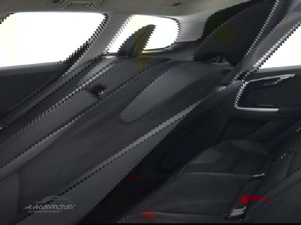 Volvo XC60 usata a Perugia (10)