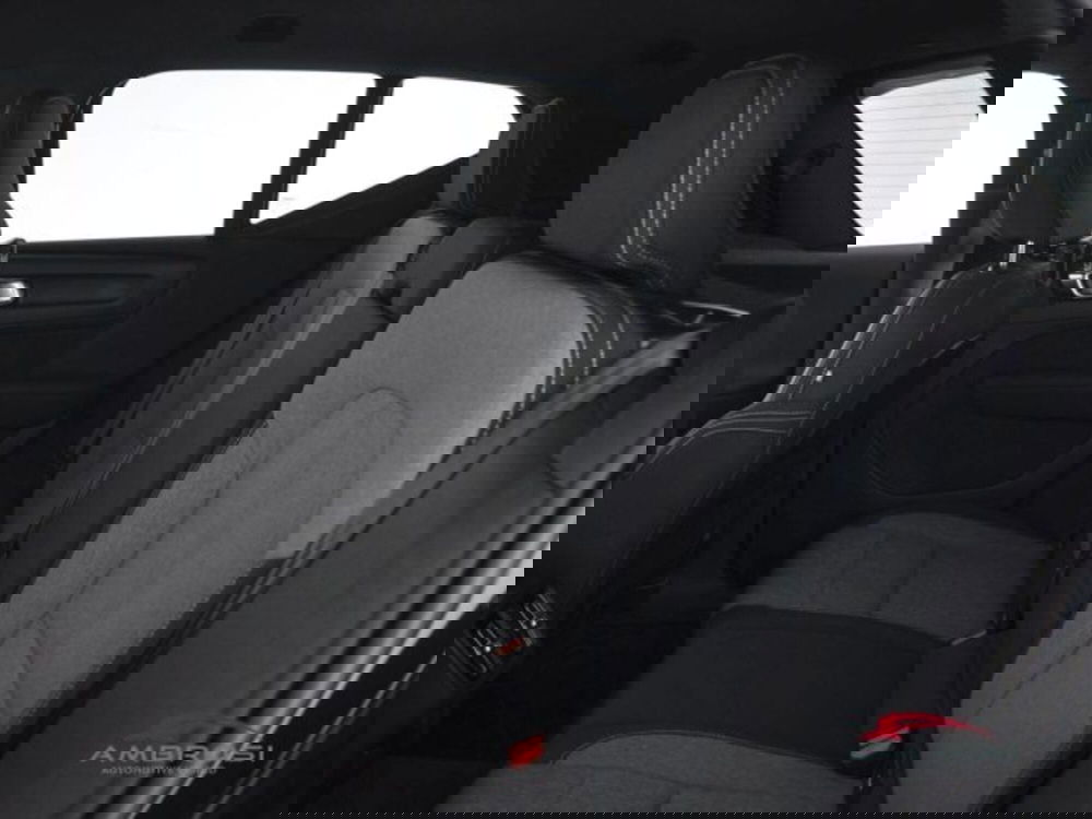 Volvo XC40 usata a Perugia (10)