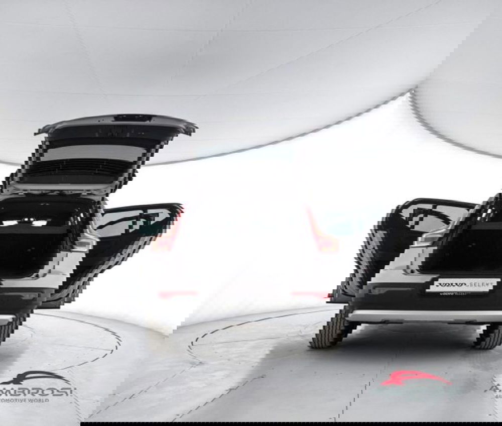 Volvo XC40 usata a Perugia (7)