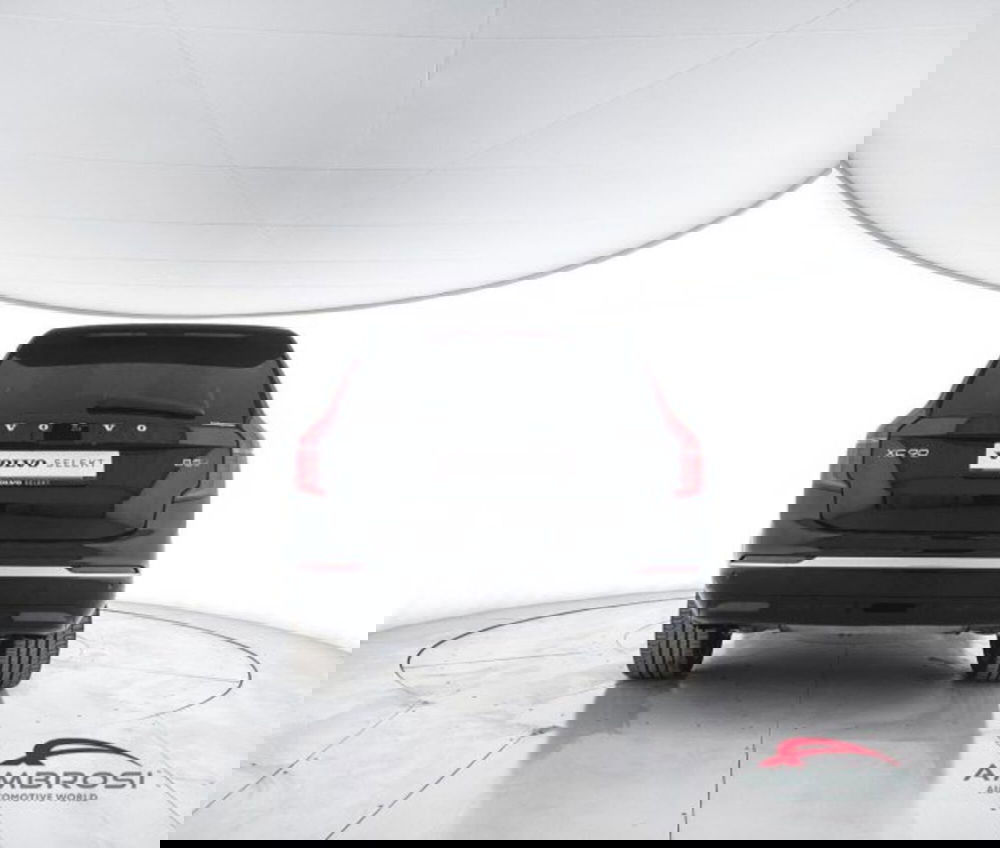 Volvo XC90 usata a Perugia (6)