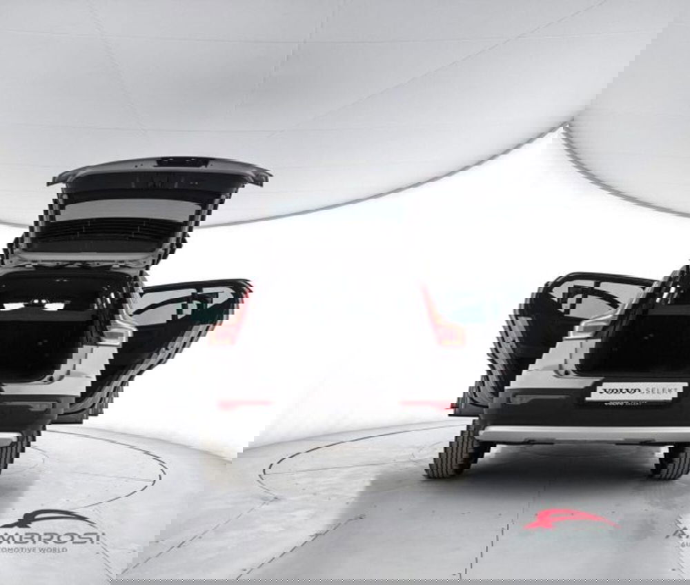 Volvo XC40 usata a Perugia (7)