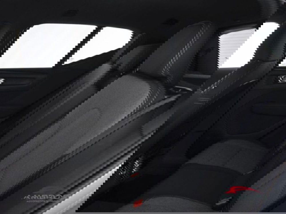 Volvo XC40 usata a Perugia (10)