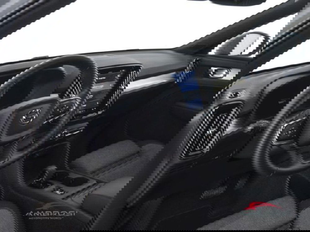 Volvo XC40 usata a Perugia (8)