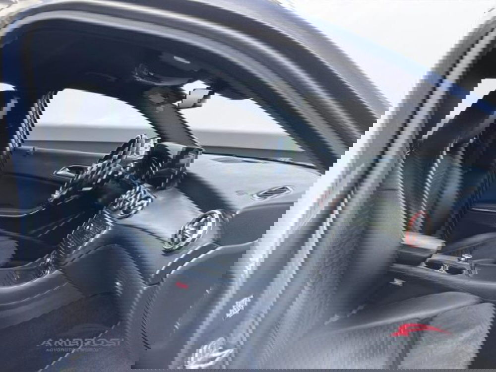 Mercedes-Benz GLA SUV usata a Perugia (11)