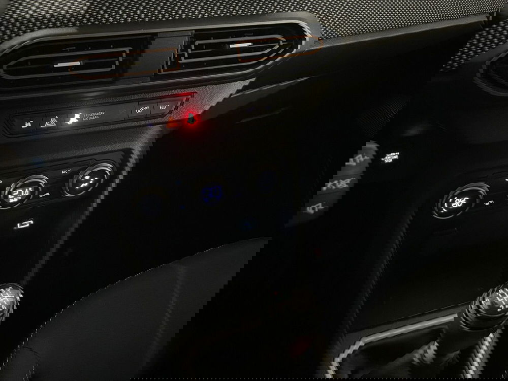 Dacia Sandero usata a Milano (11)