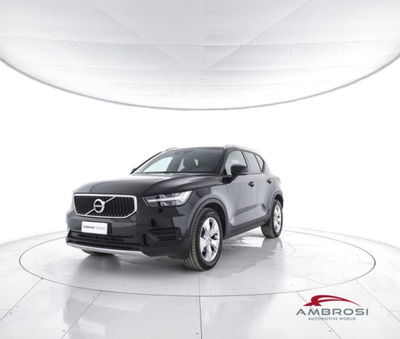 Volvo XC40 T2 Geartronic Momentum del 2021 usata a Corciano