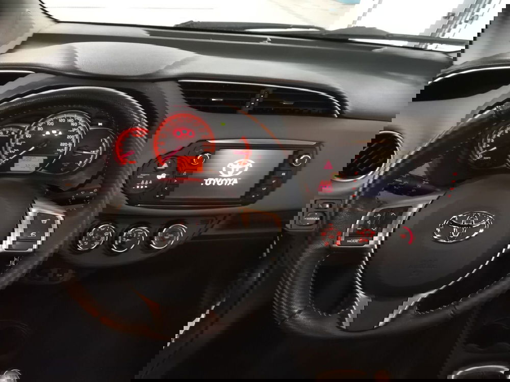 Toyota Yaris usata a Bergamo (10)