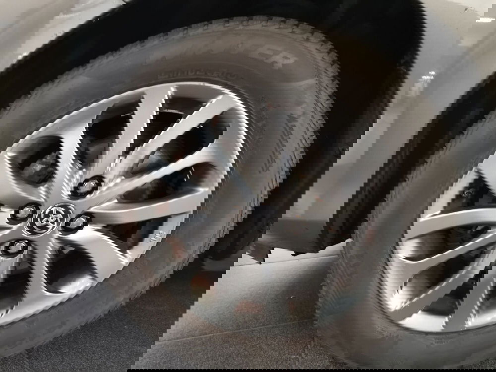 Toyota Yaris usata a Bergamo (15)
