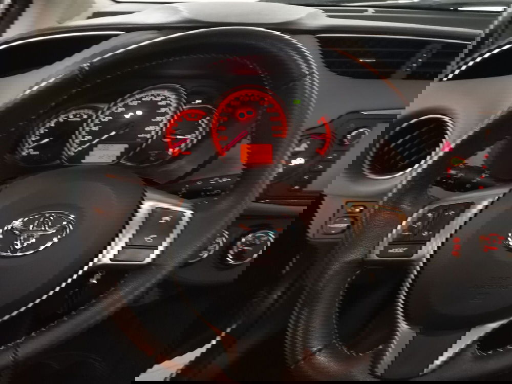 Toyota Yaris usata a Bergamo (16)