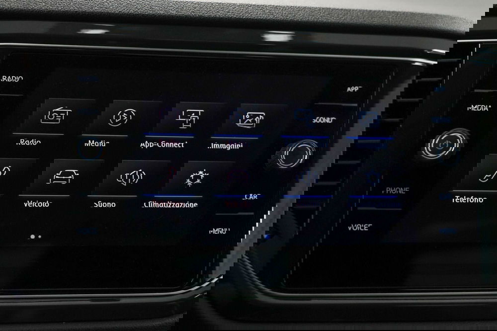 Volkswagen T-Roc usata a Varese (16)