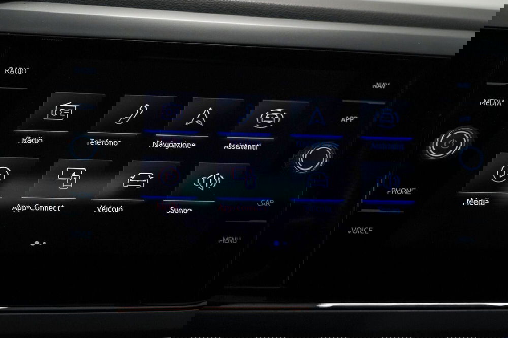 Volkswagen Taigo usata a Varese (17)