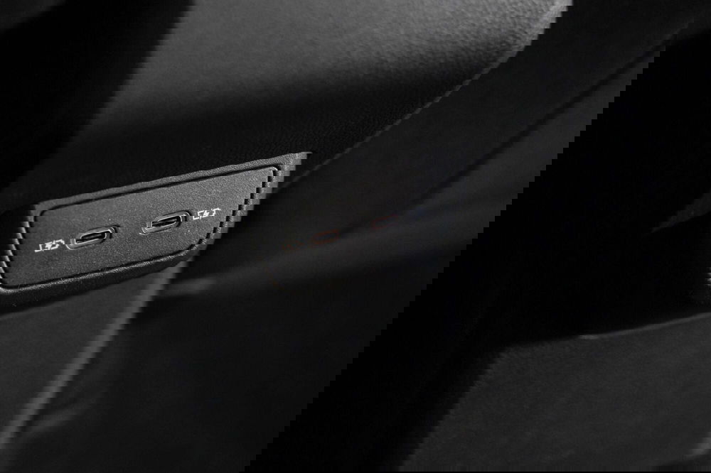 Volkswagen Taigo usata a Varese (20)