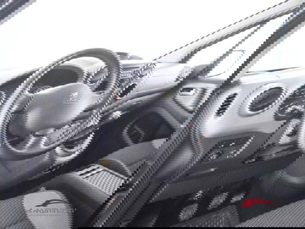 Peugeot Partner usata a Perugia (8)